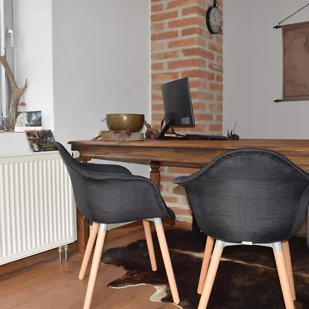 Weltenhaus Nyaraló *